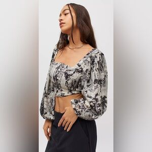 Urban Outfitters Maddie cropped bustier top EUC size small